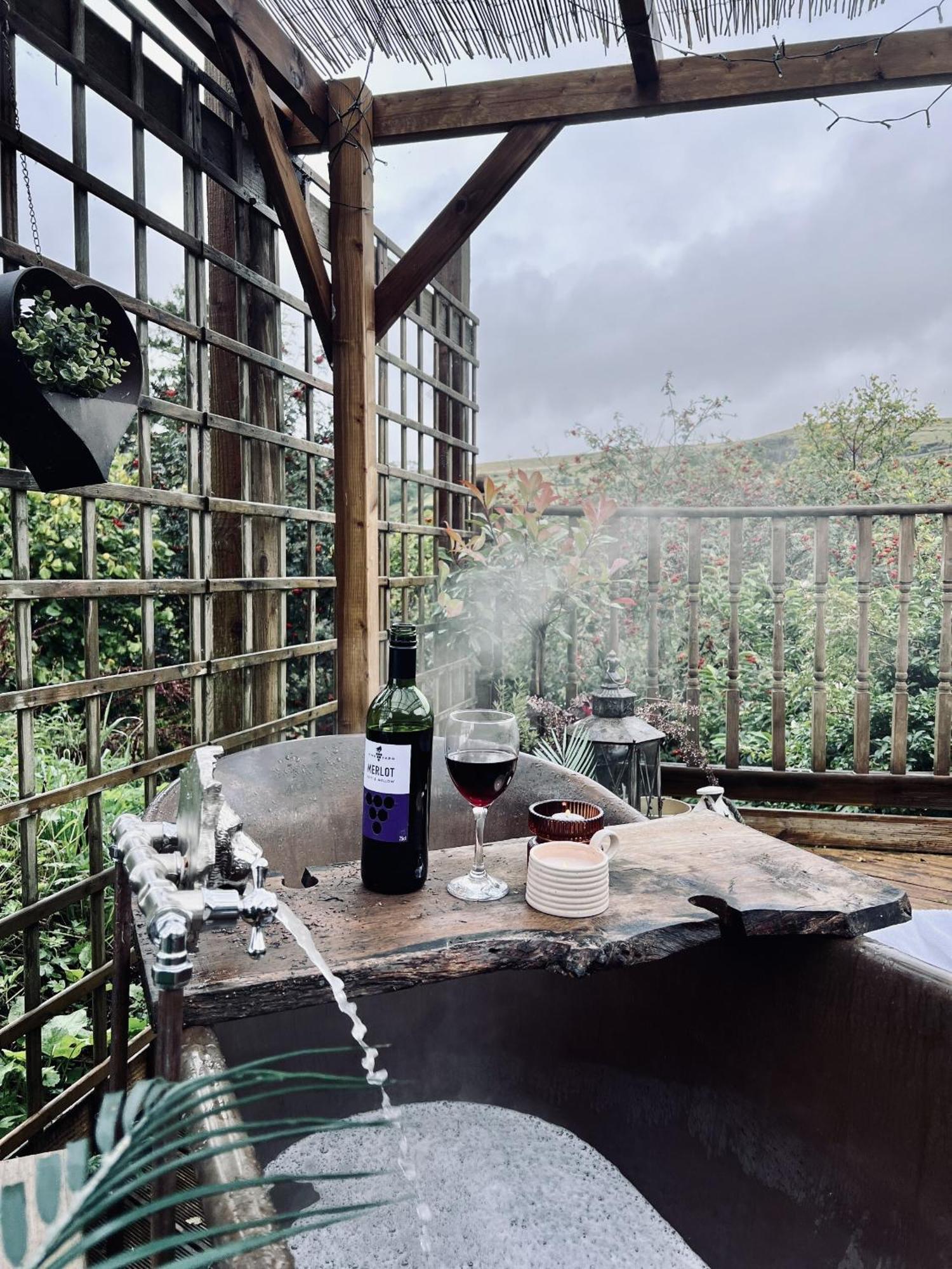 Vila 1 - Ein Trysor Cudd - Outdoor Bathtub - Incredible Views Pont Sticill Exteriér fotografie